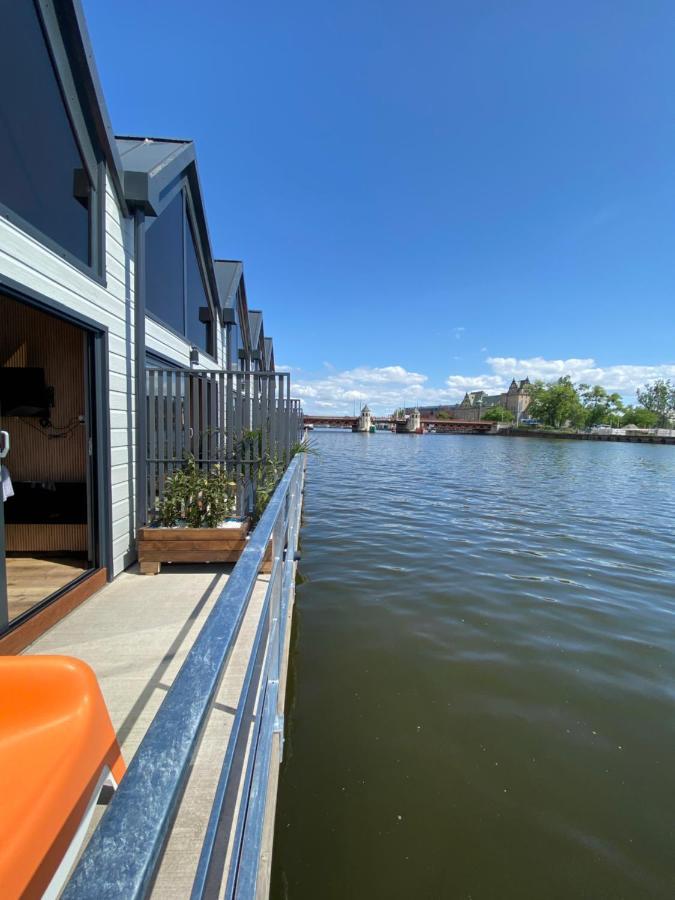 Hotel apartamentowy Floating - Odra Dream Szczecin